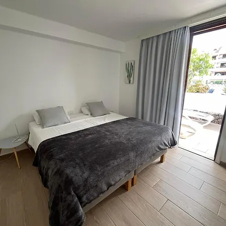 Parque Santiago 1 Parterowy Pool View 008 Alejandro Apartment *