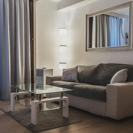 Parque Santiago 1 , One Bedroom Apartament Parterowy Pool View 008 Alejandro *